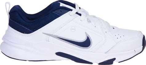 nike sportschoen witte zool